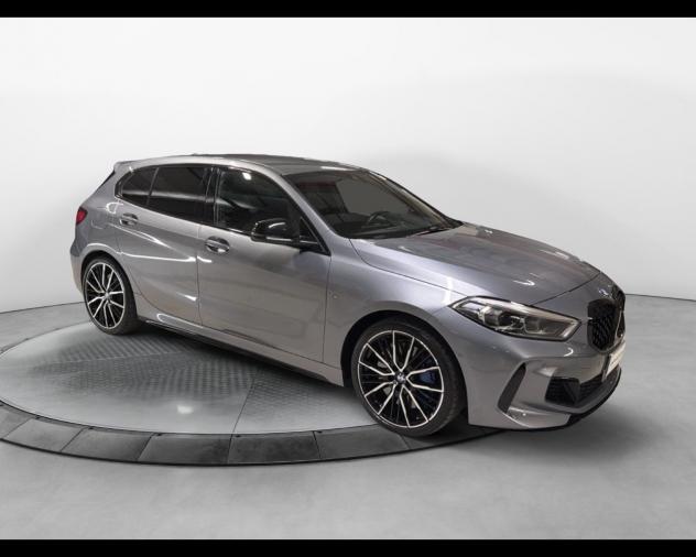 BMW Serie 1 F40 M 135i xdrive auto - Foto 4