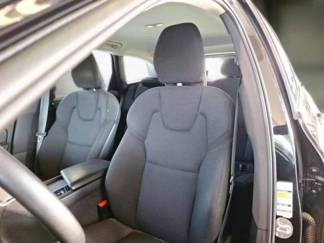 Volvo XC60 B4 D AWD automatico Momentum - Foto 9
