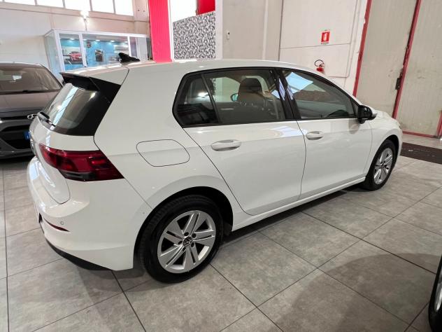 Volkswagen Golf 2.0 TDI 115 CV SCR Life 2021 - Foto 9