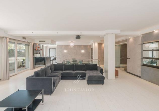 Appartamento di 300 m² con 5 locali e box auto doppio in vendita a Milano - Foto 5
