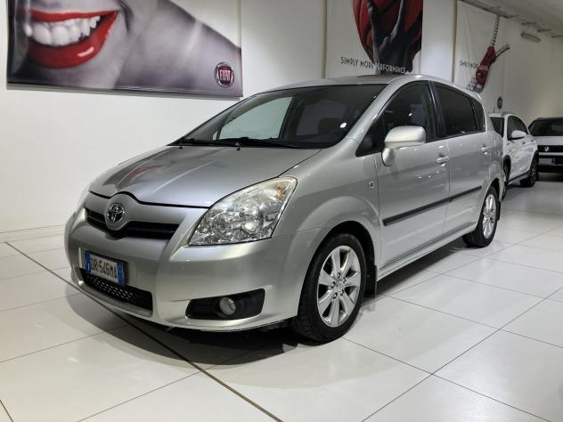 Toyota Corolla Corolla Verso 2.2 d-4d Sol 136cv N1 5p.ti Autocarro