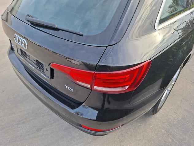 Audi A4 Avant 2.0 TDI 150 CV ultra Sport - Foto 10