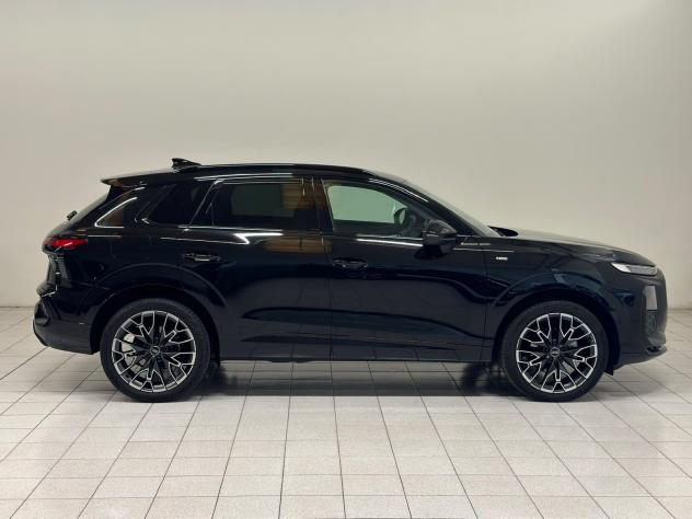 Audi Q3 TFSI 110 kW S tronic S Line Edition - Foto 6