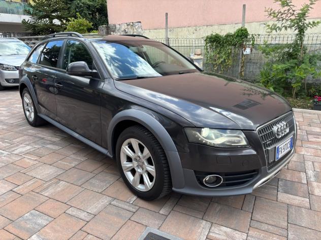 Audi A4 allroad 2.0 TDI .gasolio & GPL .4x4 2011 - Foto 3