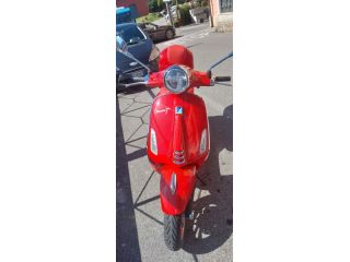 Vendo VESPA 125 primavera modello RED