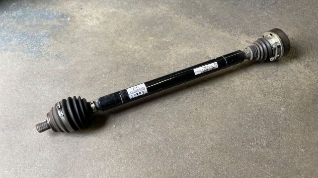 Semiasse anteriore DX Volkswagen Golf 5 1.6 benzina del 2006 (1K0407272JT)