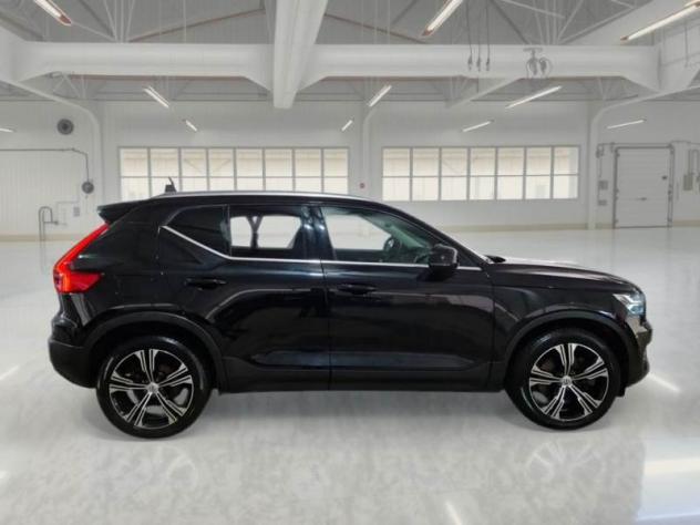 Volvo XC40 Recharge T5 180+82 CV Recharge Plug-In Hybrid Inscription - Foto 4