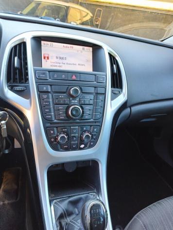 Opel Astra 1.6 115CV Sports Tourer Cosmo - Foto 9