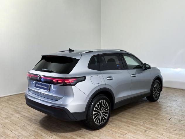 Volkswagen Tiguan Tiguan 1.5 etsi Edition Plus 150cv dsg - Foto 4