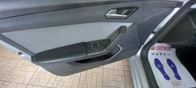 SEAT Leon Sportstourer 2.0 TDI 150 CV DSG Style rif. 24105933 - Foto 10