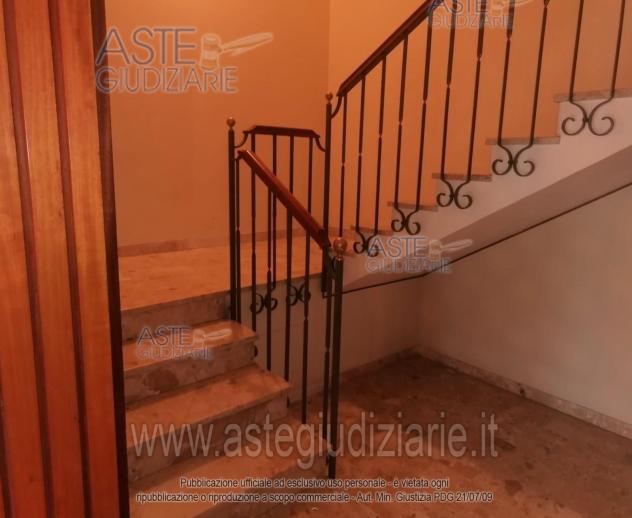 IMMOBILI-IMMOBILE RESIDENZIALE-Viale Fulcieri Paulucci di Calboli n. 127 - Foto 4