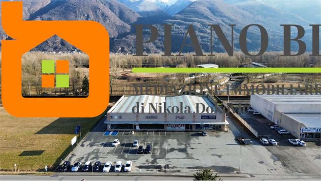 V000506 - CAPANNONE COMMERCIALE DI AMPIA METRATURA