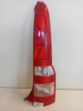 FANALE POST.D.(fino al 10/2004) 999-U1306066 Parti elettriche  Fanaleria  Fanali  Fanale post. dx. FIAT - PANDA - 01-09-2003 - 01-12-2011