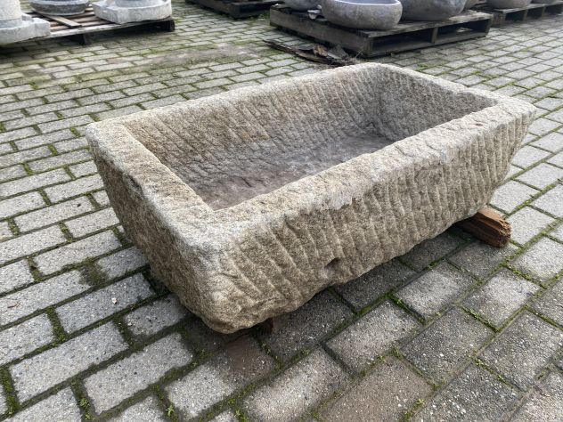 Antica vasca mangiatoia di granito - Foto 6