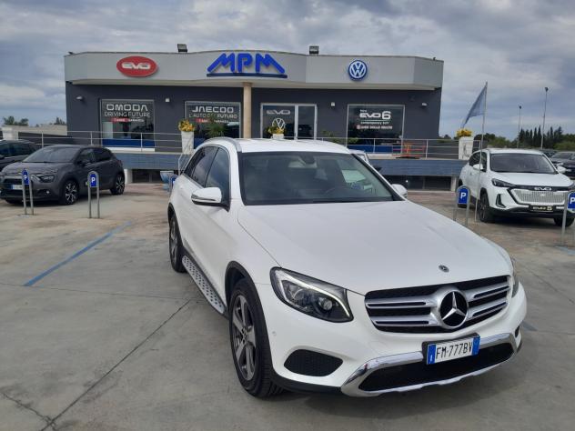 MERCEDES-BENZ GLC 220 D 4MATIC PREMIUM