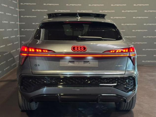 AUDI Q3 Sportback 2.0 tdi S line quattro 193cv s-tronic rif. 24162565 - Foto 4