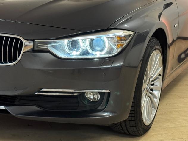 Bmw 320d xDrive Touring Luxury-4x4-Garantita-Permute - Foto 4