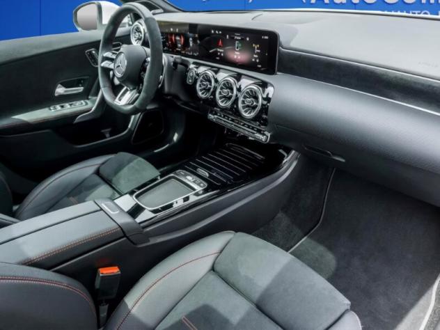 MERCEDES Classe A (W177) A 45S AMG 4Matic+ Premium Plus - Foto 4