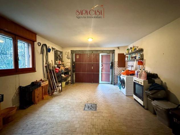 Casa indipendente con taverna, garage e giardino su quattro lati - Foto 15