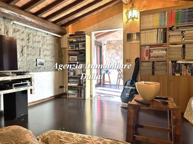 Appartamento con terrazzo, garage e cantina - Foto 19