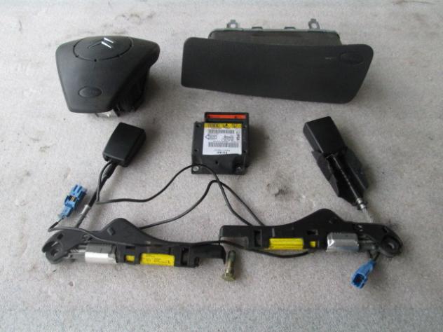 KIT AIRBAG CITROEN C2 1.4 B 50KW 5M 3P (2004) RICAMBIO USATO 9640676877 9639873877 53ZE232480039 96379999ZE 9659003580 90352670320831 96380009ZE