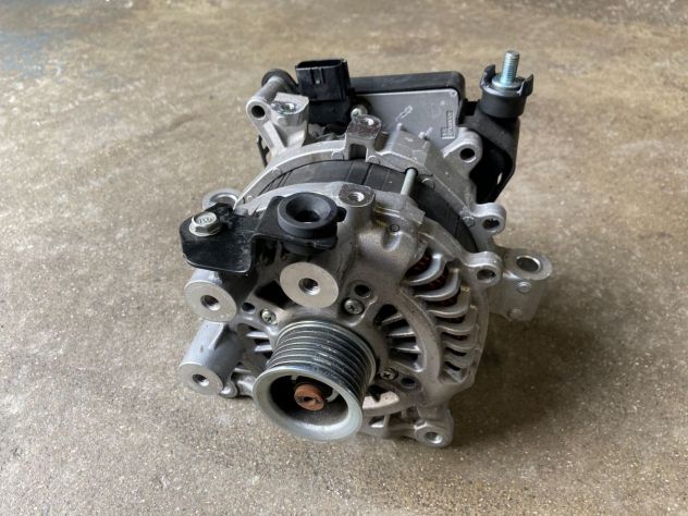 Alternatore Subaru Crosstrek Hybrid 2.0 E-Boxer del 2024 (23700-AB080) - Foto 2