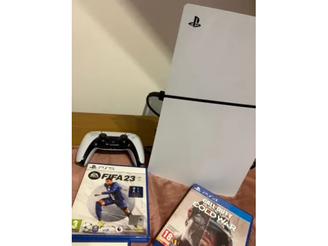 Sony PS5 Digital Edition Console - Bianco + 4 Giochi
