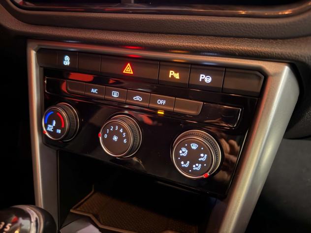 Volkswagen T-Roc 2.0 TDI IVA ESPOSTA - Foto 7