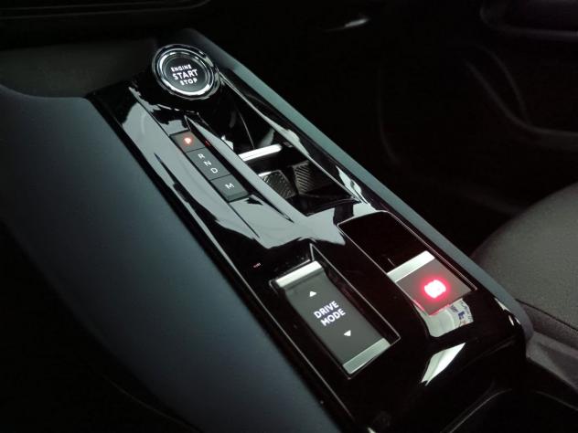 Alfa Romeo Junior Ibrida 1.2 136CV Hybrid eDCT6 ibrida - Foto 10