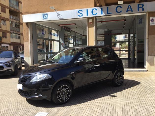 Lancia Ypsilon 1.0 FireFly 5 porte S&S Hybrid Gold - Foto 8