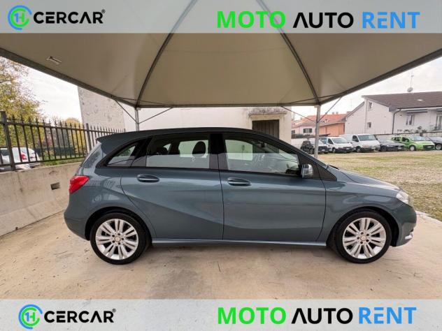Mercedes-Benz B 220 4Matic 4X4 AUTOMATICA ERUO 6B BENZINA POCHI KM - Foto 7