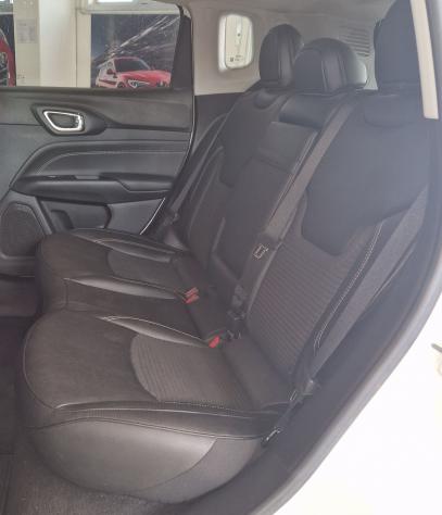 Jeep Compass 4xe 1.3 T4 PHEV 190cv Night Eagle 4xe Auto - Foto 9