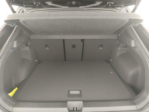 Volkswagen T-Roc 1.5 eTSI ACT 150 CV DSG R-Line - Foto 10