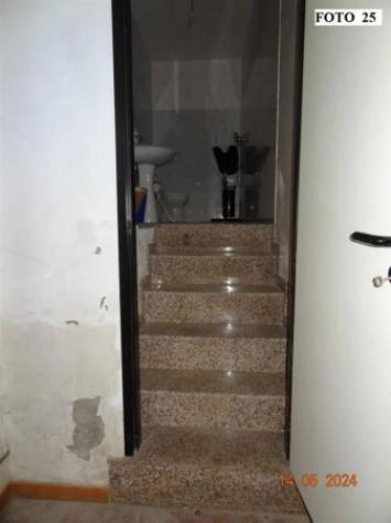 Immobile in asta di 90 m² con più di 5 locali e box auto in vendita a Mazzarrone - Foto 19