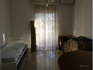 Camera singola per studentessa, zona careggi
