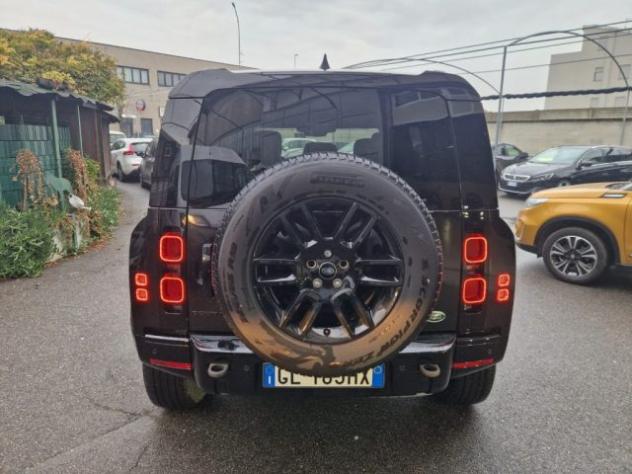 LAND ROVER Defender 110 3.0D I6 300 CV AWD X-Dynamic rif. 23982928 - Foto 6