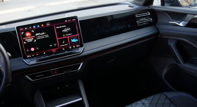 Volkswagen Tiguan 2.0 TDI 110KW SCR EVO R-Line DSG - Foto 10