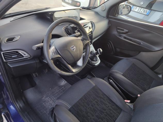 Lancia Ypsilon S 1.2 5p GPL Ecochic Momodesign - Foto 10