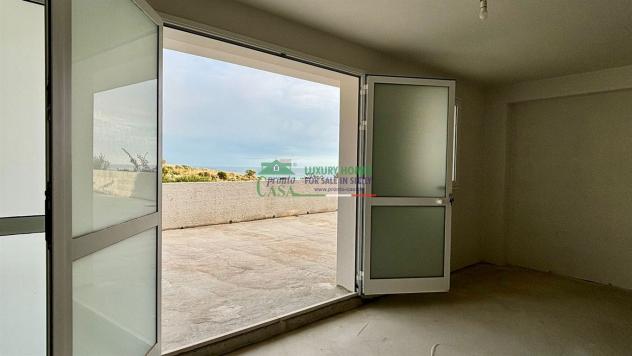Rif. 2427 - Autorimessa di generose dimensioni e vista panoramica a Marina di Ragusa - Foto 2