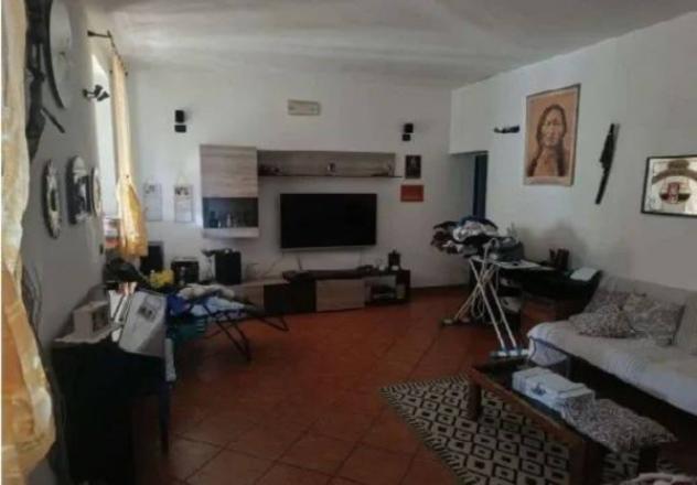 Immobile in asta di 349 m², box auto in vendita a Isola Sant'Antonio - Foto 9