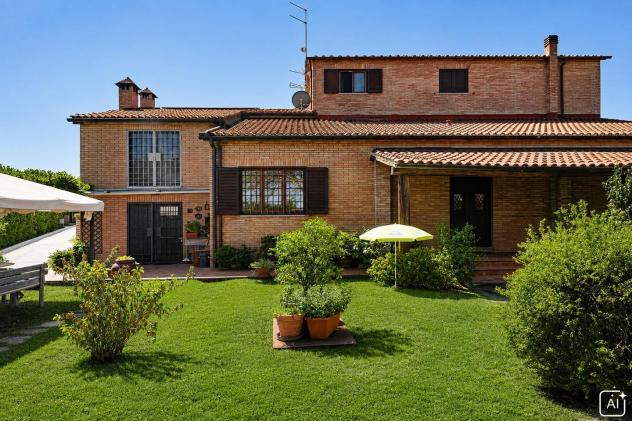 Casa semindipendente in vendita a Siena 255 mq Rif: 1444626
