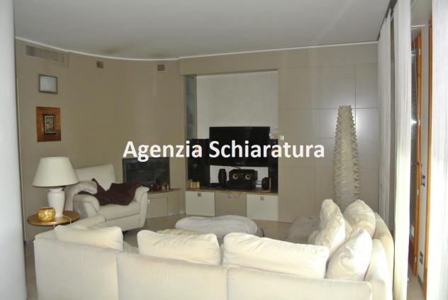 MONTECCHIO CENTRO VENDESI APPARTAMENTO CON MANSARDA - DUE INGRESSI INDIPENDENTI