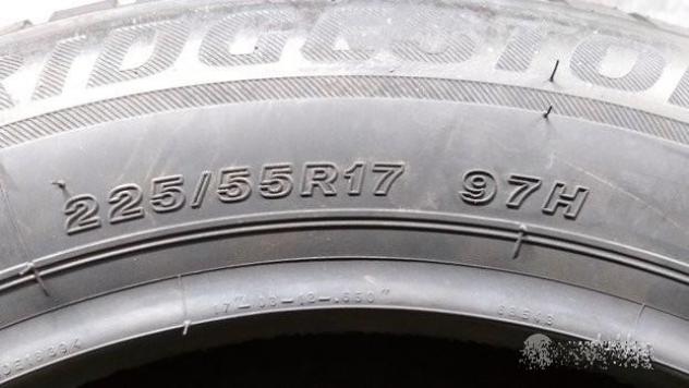 2 gomme 225 55 17 BRIDGESTONE RFT A1661 - Foto 6