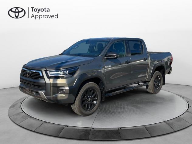 Toyota Hilux 2.8 D-4D 48V A/T 4WD DC Invincible