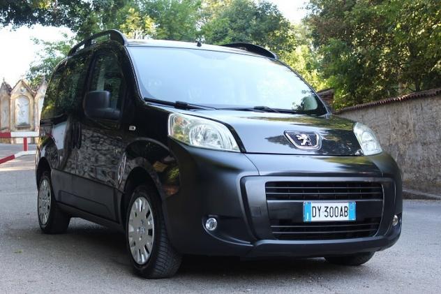 Peugeot Bipper Tepee 1.4 HDi 70CV Outdoor 2-Tronic CAMBIO AUTOMATICO TAGLIANDI IN CONCESSIONARIA CLI - Foto 7