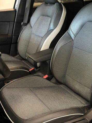 Renault Captur TCe 100 CV GPL Intens - Foto 9