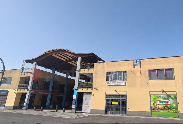 Locale nel centro commerciale Plaza