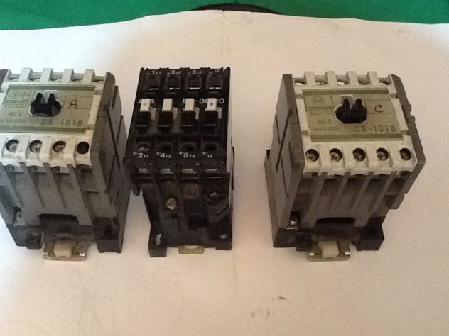 Stock di Teleruttori Quadripolari - Foto 2