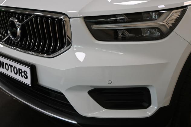 VOLVO XC40 (2017--) XC40 T2 Geartronic Momentum Pro - Foto 3