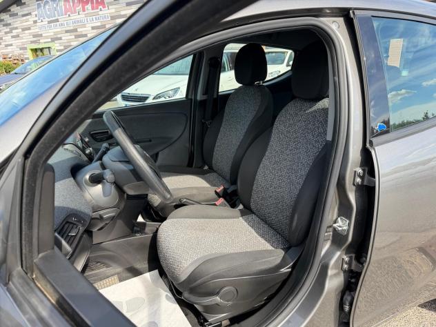 Lancia Ypsilon 1.2 GPL ECOCHIC UNIPRO 2019 - Foto 5